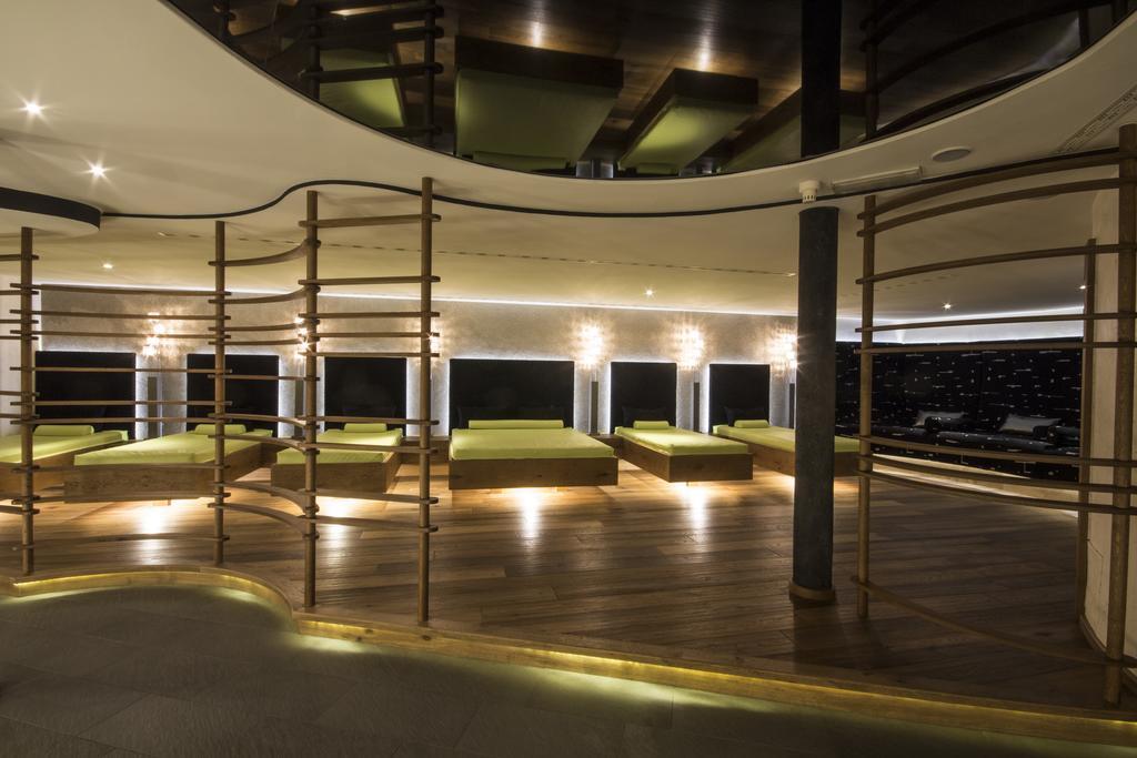 Spa & Relax Hotel Erika تيرولو المظهر الخارجي الصورة