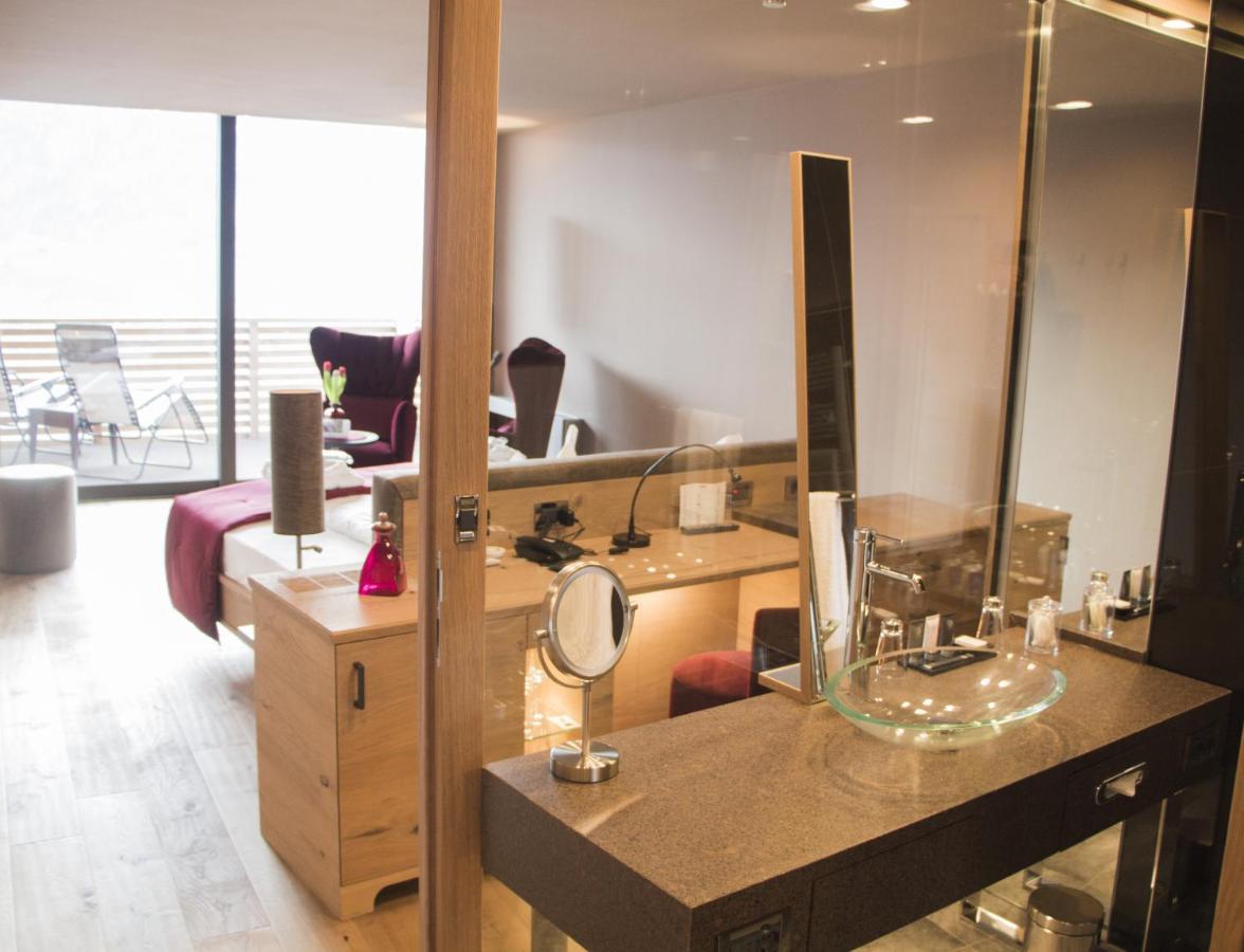 Spa & Relax Hotel Erika تيرولو المظهر الخارجي الصورة